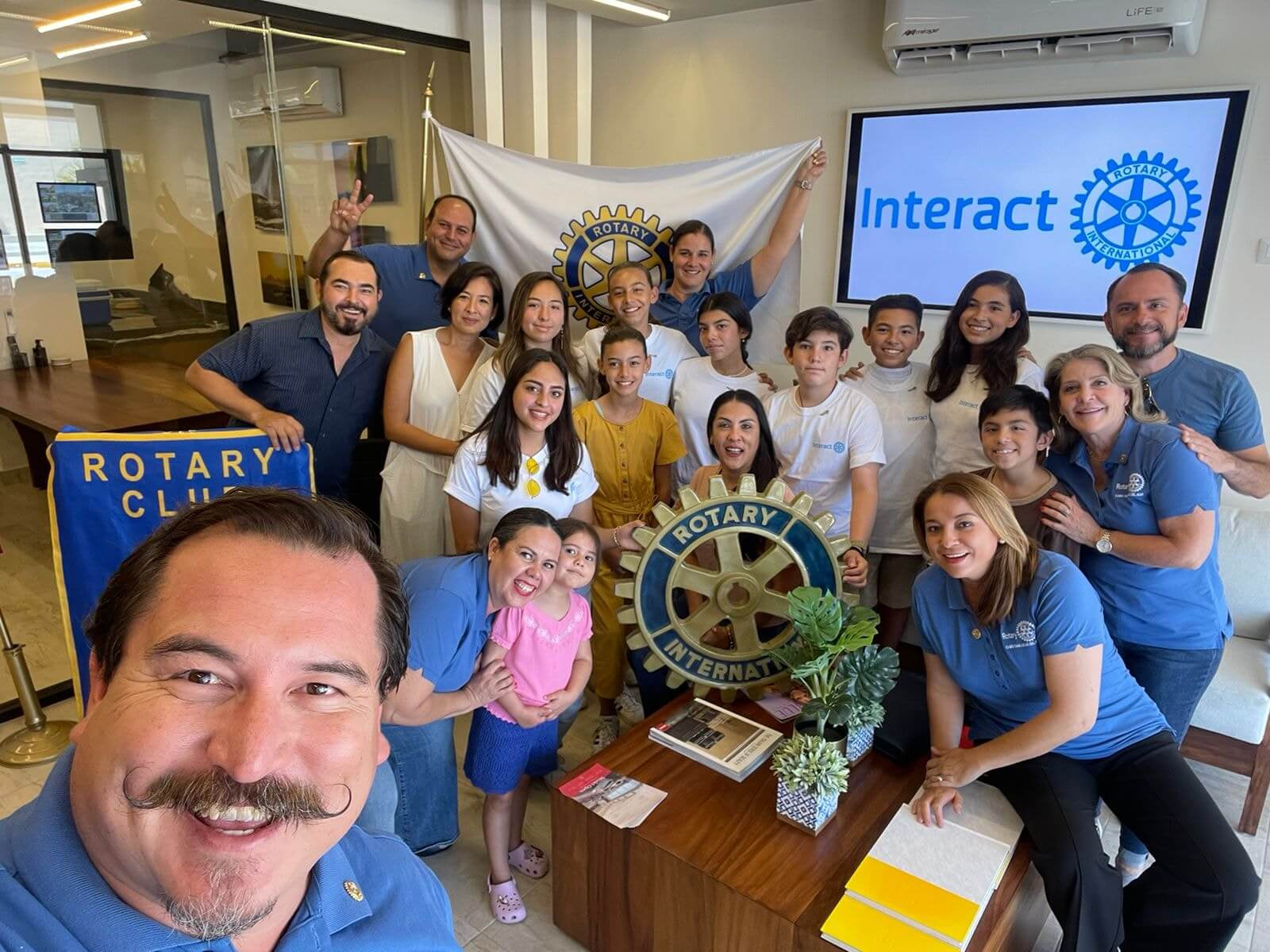 Obra de servicio Rotary 1